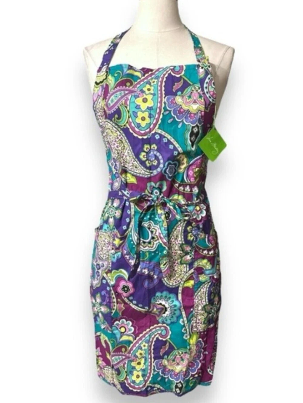 Vera Bradley cotton apron in the retired Heather paisley pattern